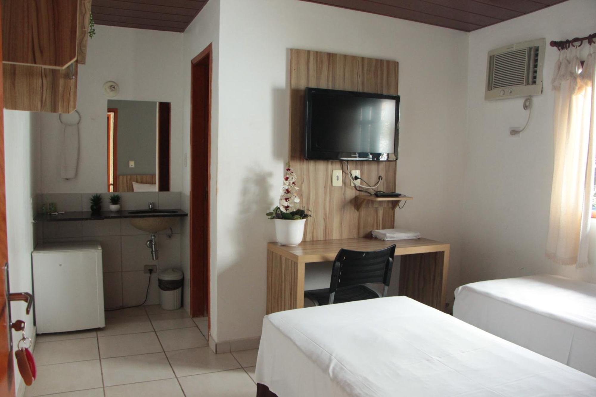 גויאניה Cr Hotel Bueno - Antigo Hotel Serras De Goyaz מראה חיצוני תמונה
