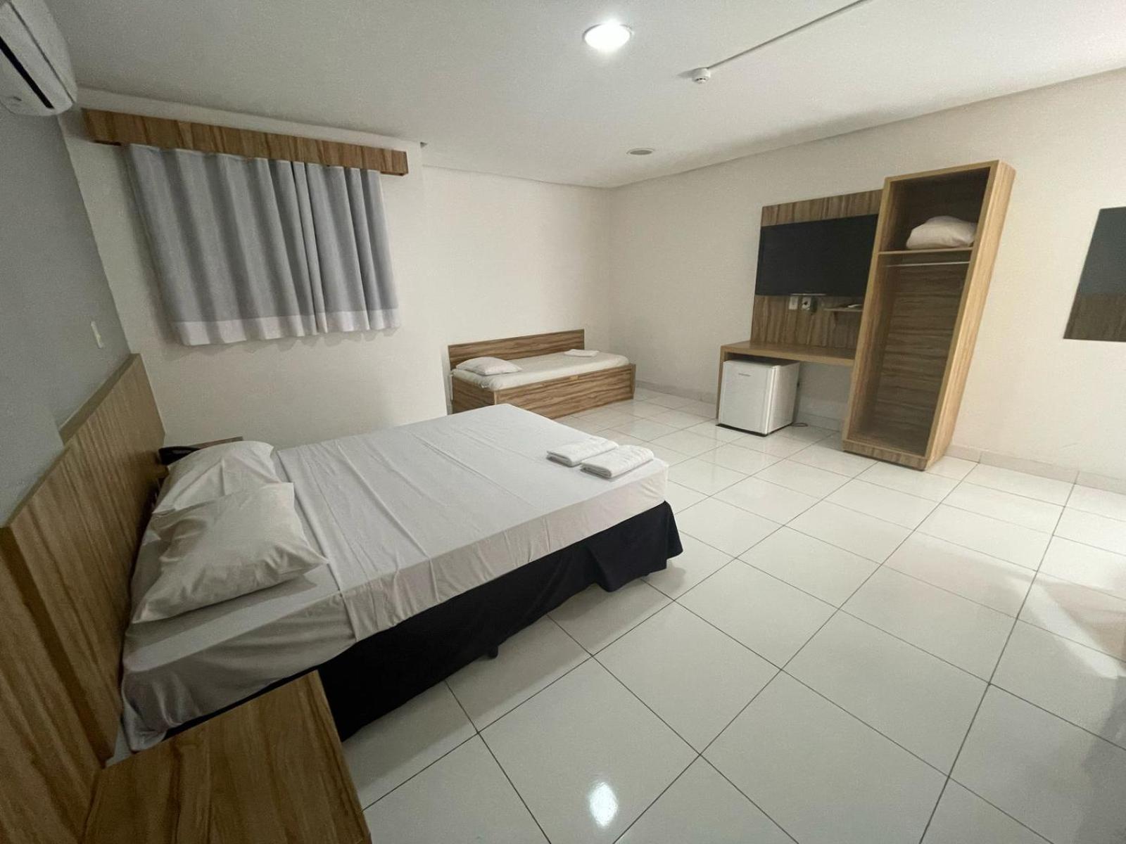 גויאניה Cr Hotel Bueno - Antigo Hotel Serras De Goyaz מראה חיצוני תמונה A room at the hotel
