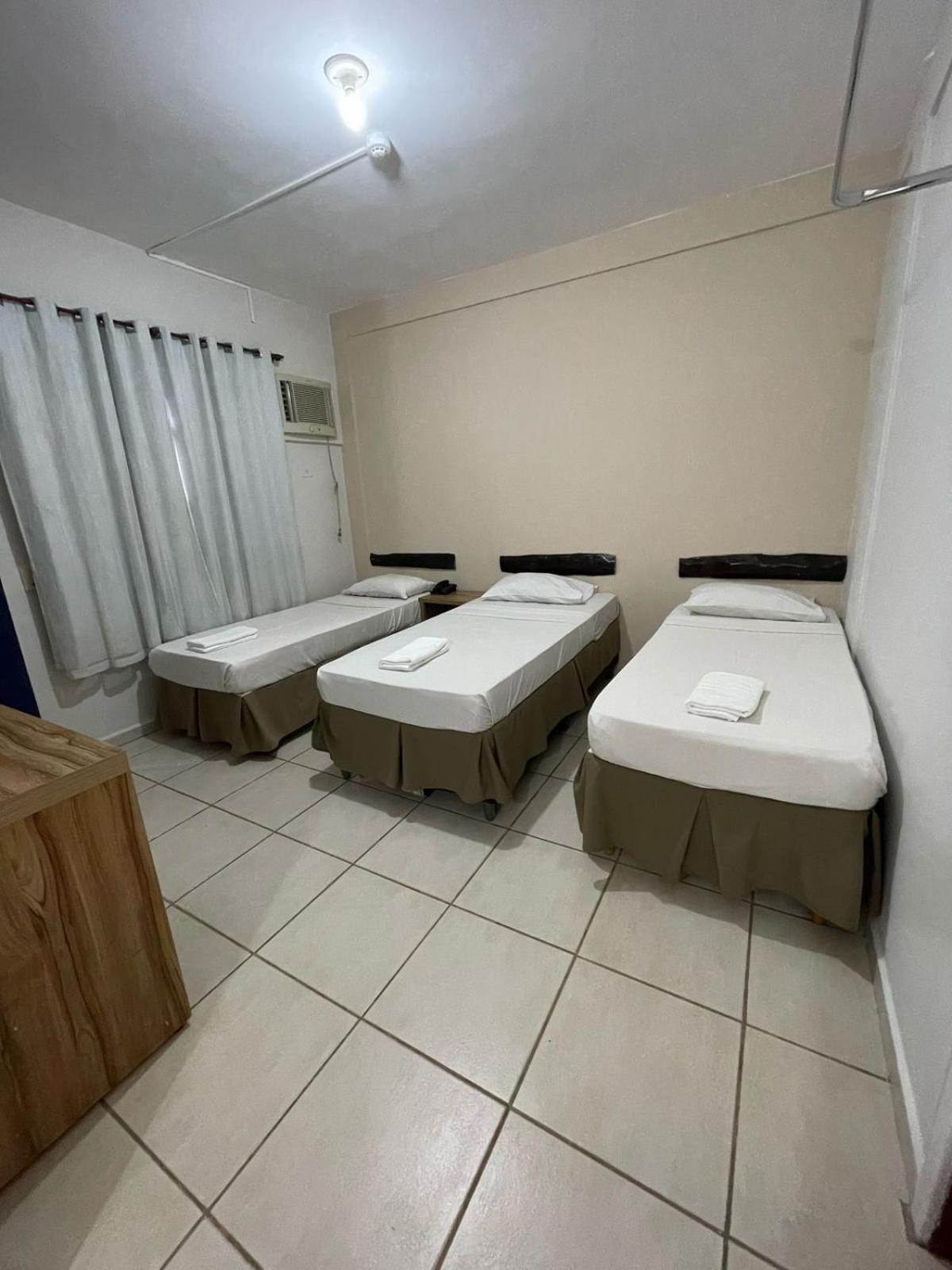 גויאניה Cr Hotel Bueno - Antigo Hotel Serras De Goyaz מראה חיצוני תמונה A room at the hotel