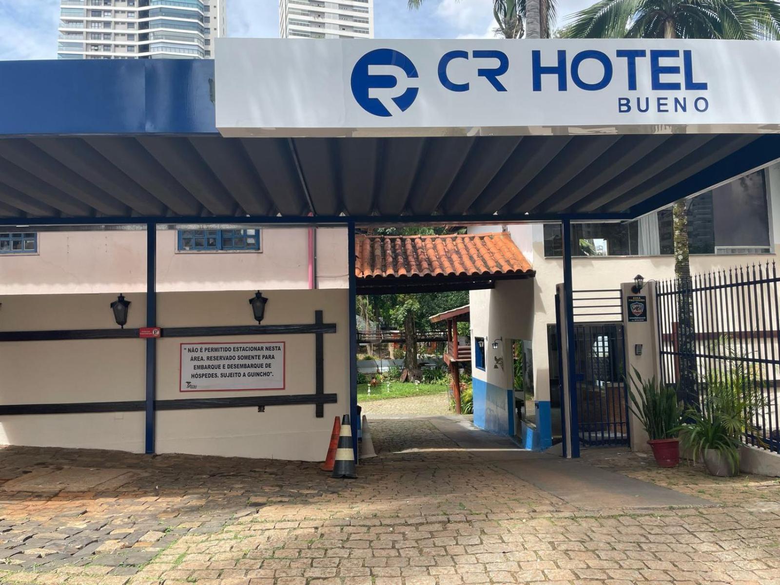 גויאניה Cr Hotel Bueno - Antigo Hotel Serras De Goyaz מראה חיצוני תמונה CR Hotel Bueno
